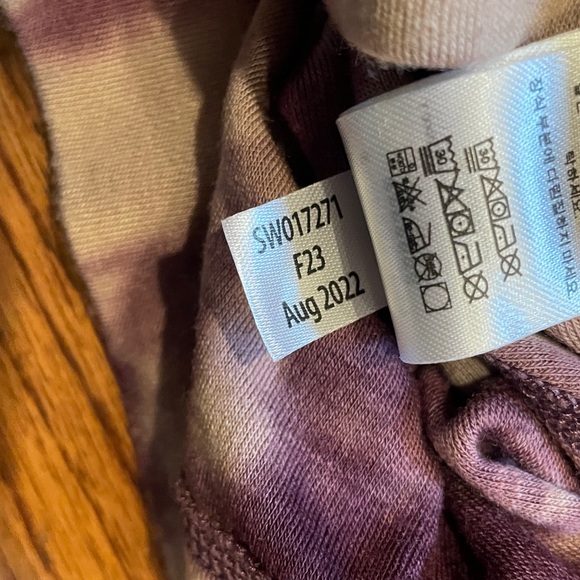 NWT Smartwool women’s classic thermal purple iris size M - Picture 6 of 6